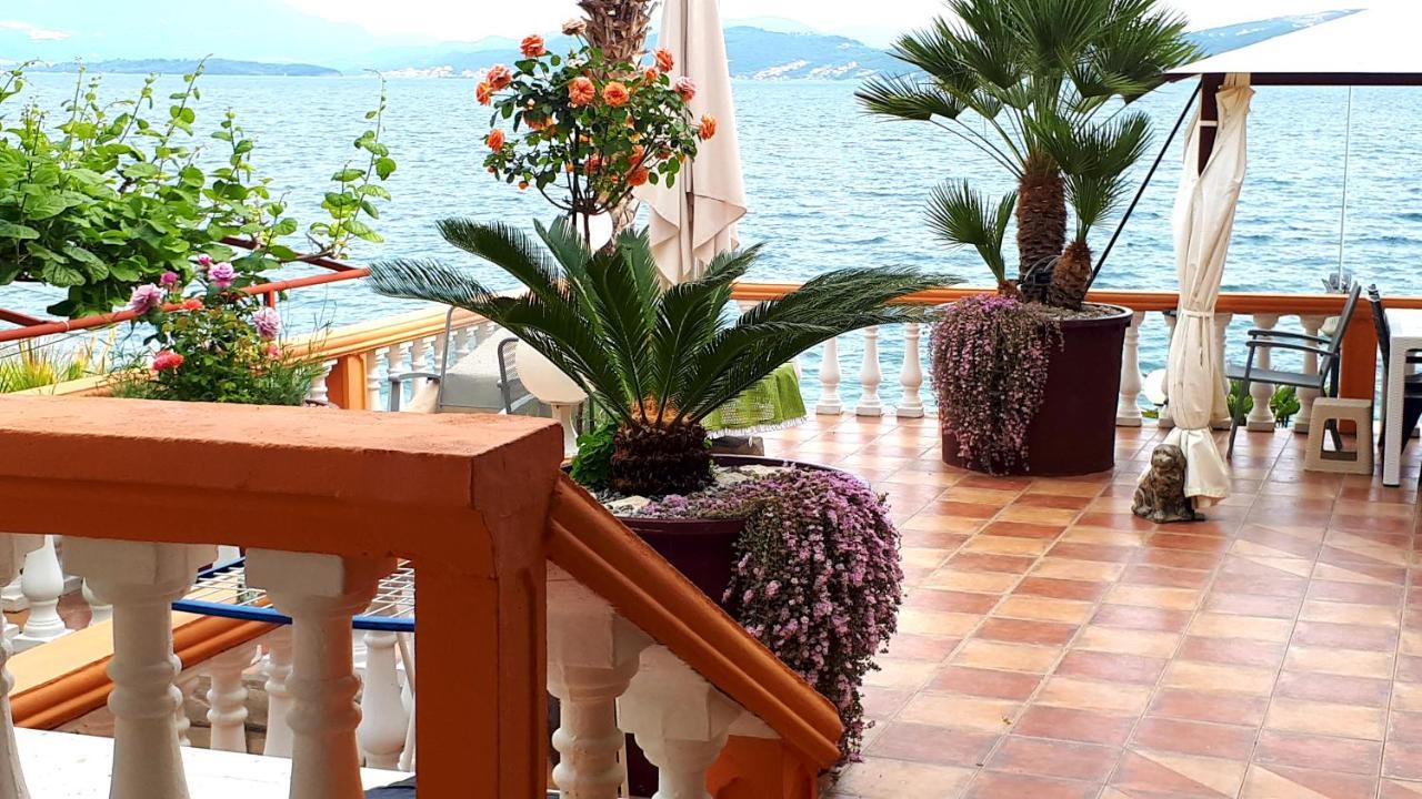 Apartmani Kalinic بِييلا المظهر الخارجي الصورة