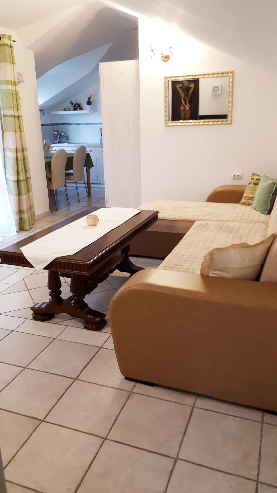 Apartmani Kalinic بِييلا الغرفة الصورة
