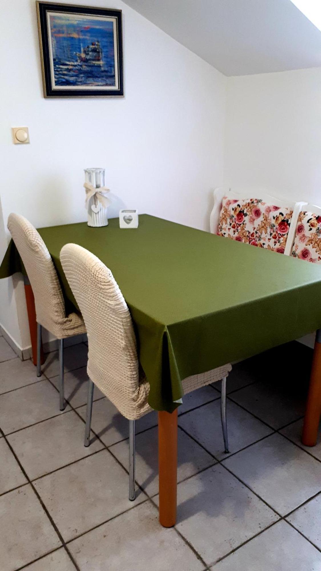 Apartmani Kalinic بِييلا الغرفة الصورة